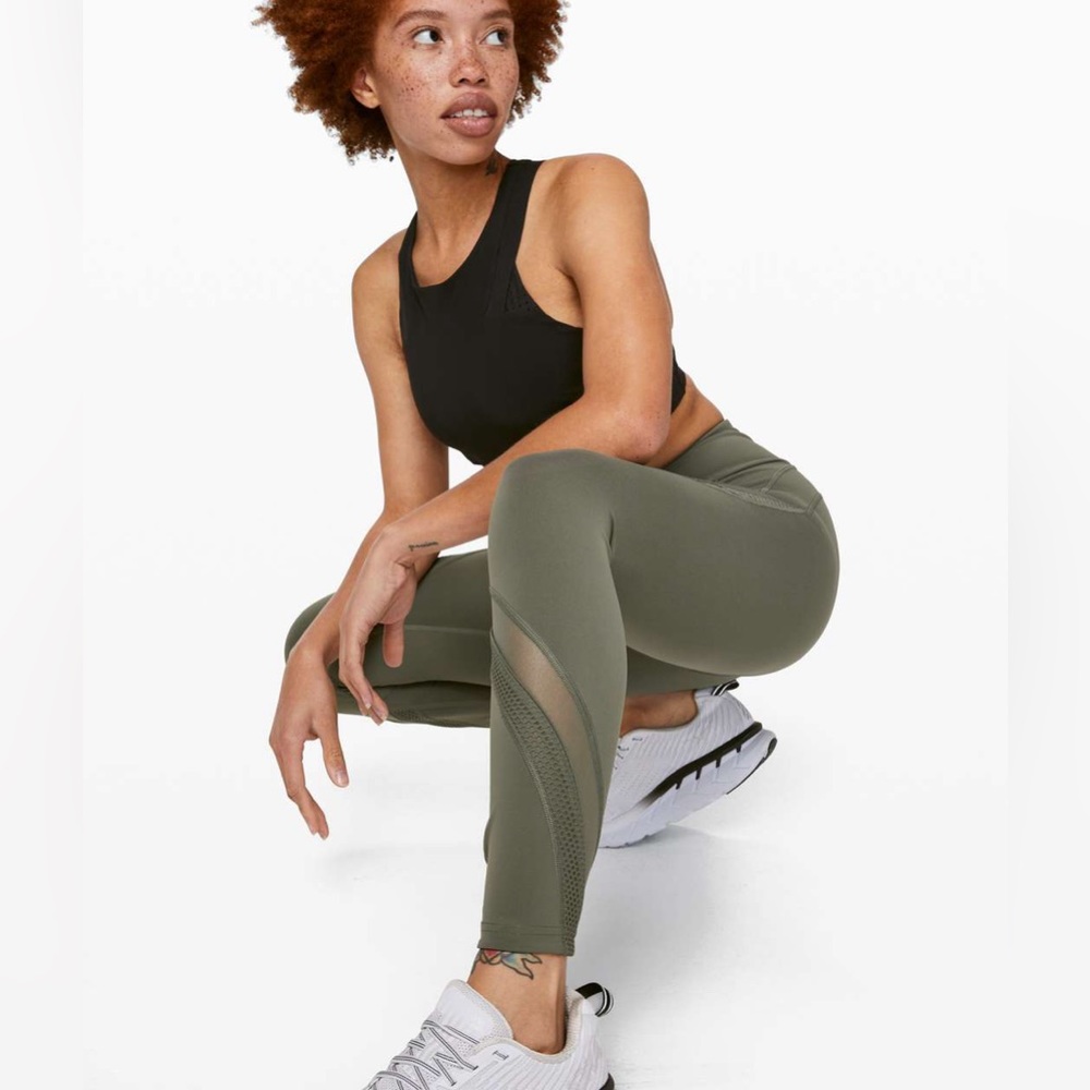 EUC Lululemon Bootcamp Ready Tight 25"